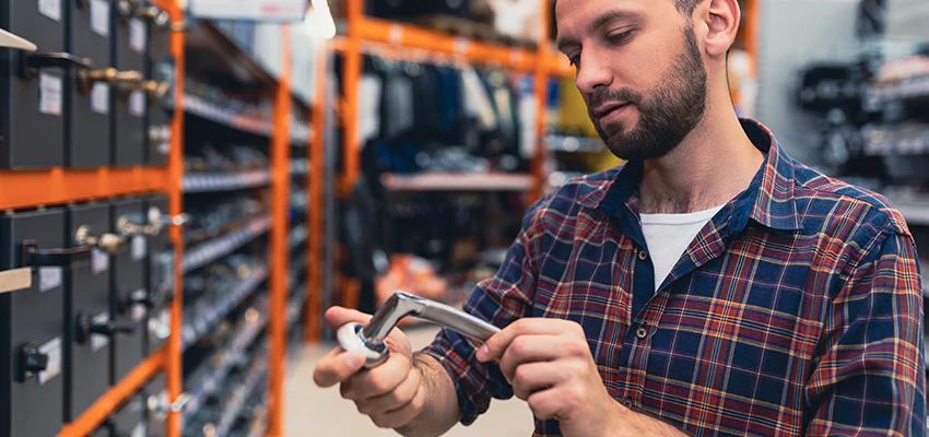 Locksmith For Retail Stores Lockout Services in Homeland, California