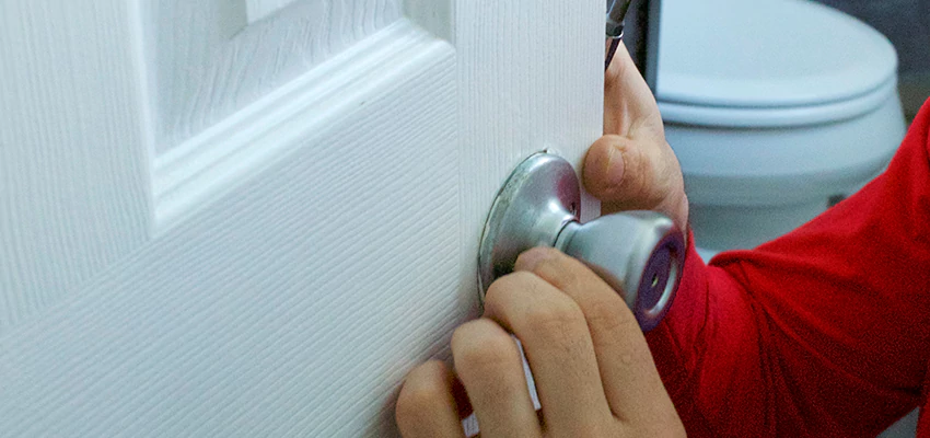 Vintage Door Knob Replacement in Homeland, CA